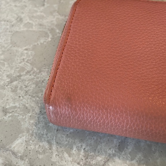 Ora Delphne pink zip around wallet - Picture 5 of 8